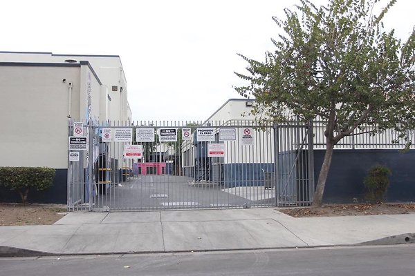 Schools (prison) near Dunbar