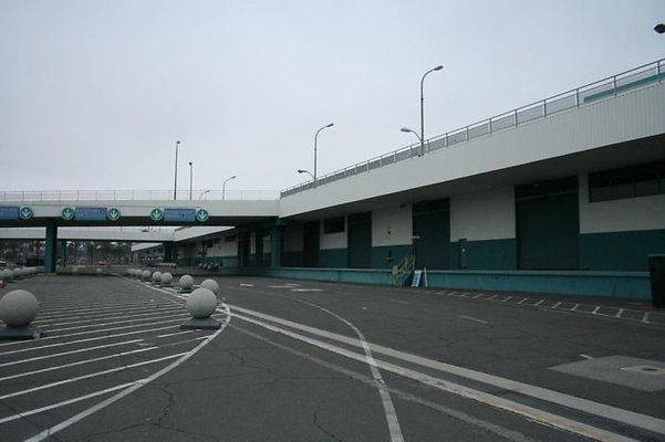 th Port America flr 009