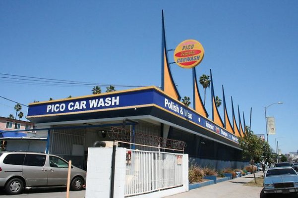th pico car wash 010