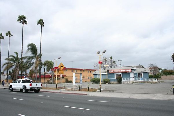 th motel riveria 006