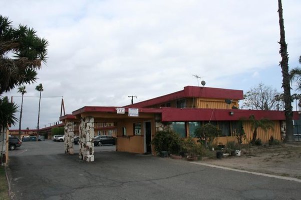 th tahiti Motel 004