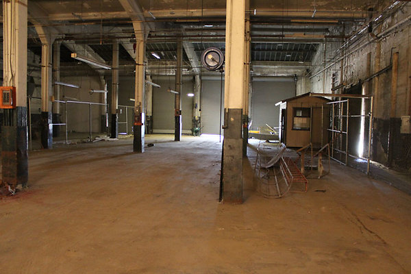 Warehouse-Interior-28